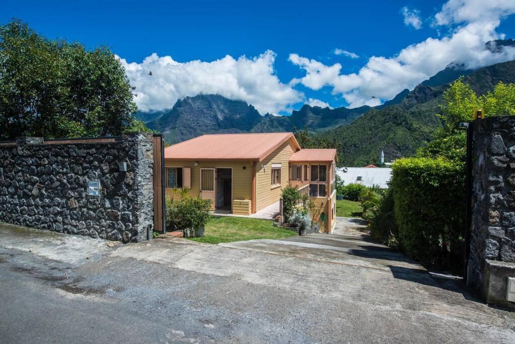 Villa La Croix Du Sud 1 Cilaos Esterno foto
